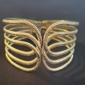 Gold Wave Bracelet